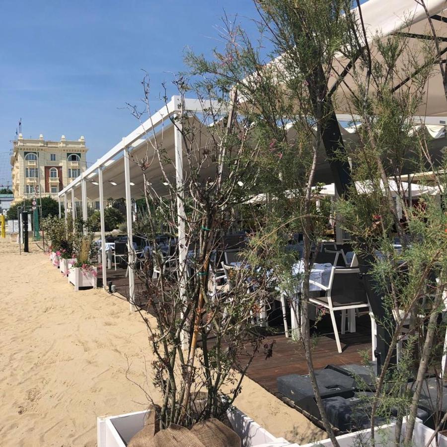 Grand Hotel Cesenatico Exterior photo